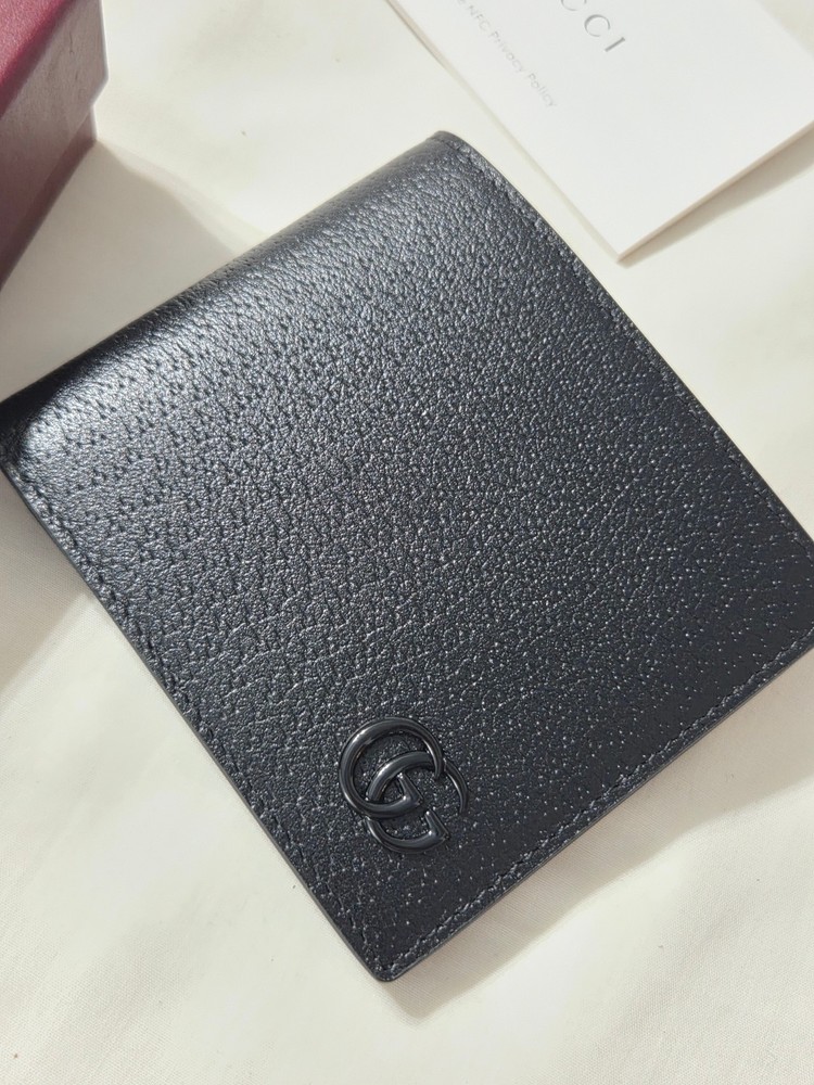 Authentic Mens Gucci Black Leather GG Wallet