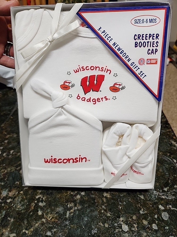 Wisconsin Badgers 3-Piece Newborn Gift Set Size 0-6 Months Officially Licensed