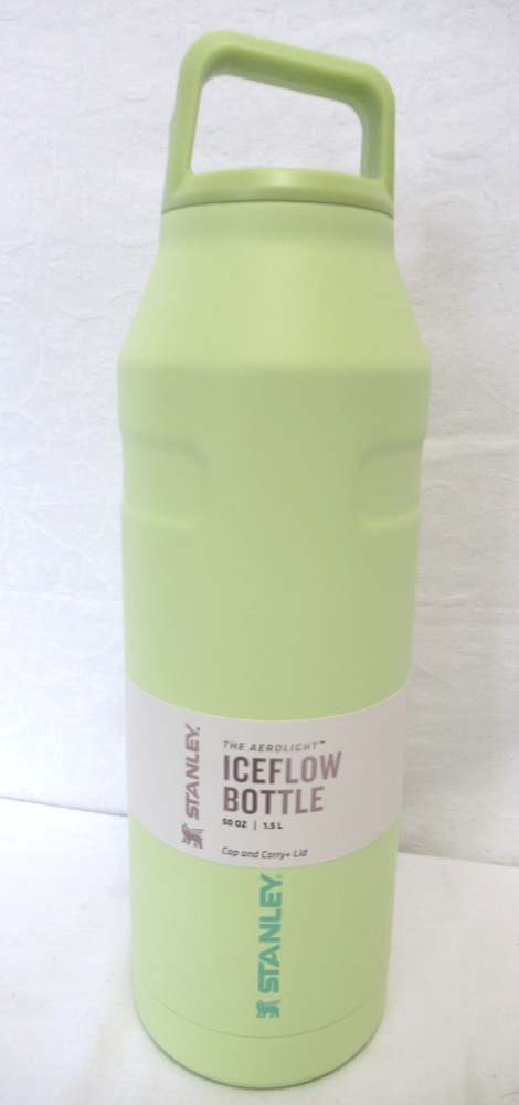 Stanley The Aerolight Iceflow Bottle 50oz  1.5 L Cap & Carry Lid Light Green