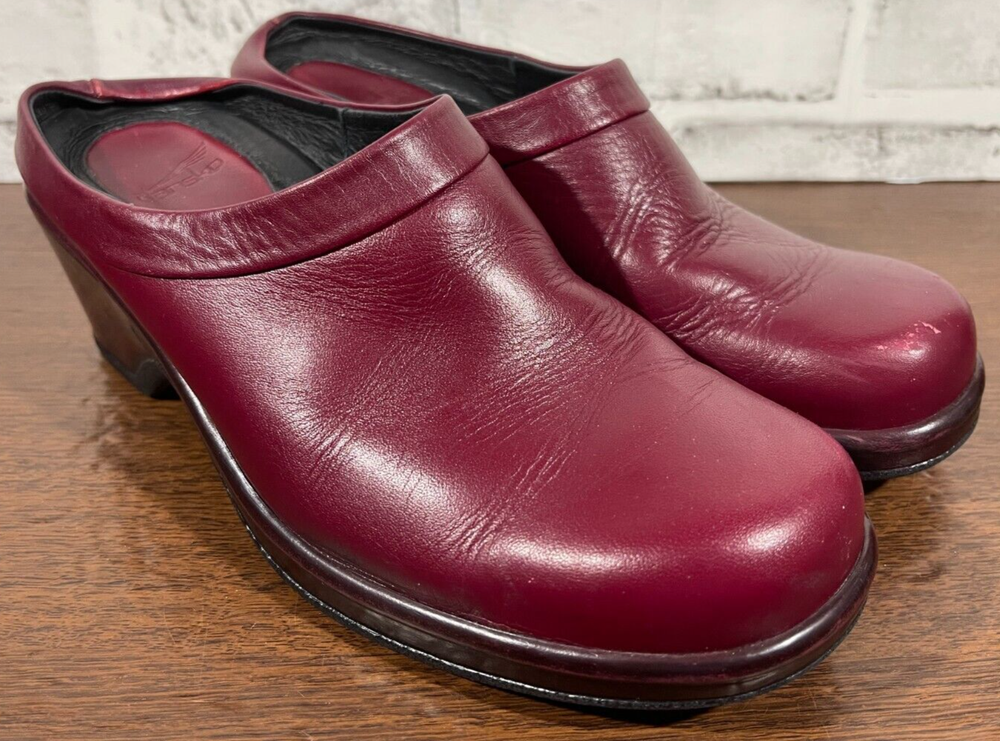 Dansko Burgundy Red Leather Mules Women EU 39 US 9 Comfort Wedge Clog