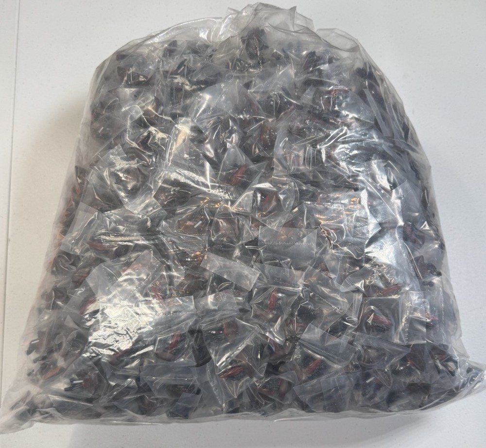 750pcs NEW Lego Tricorne Pirate Hats for Jack Sparrow Minifig with Hair & Beads Accessories