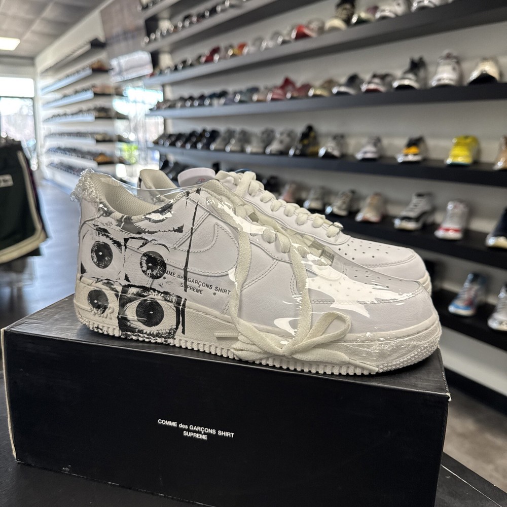 Size 9 - Nike Supreme x Comme des Garçons SHIRT x Air Force 1 Low Eyes