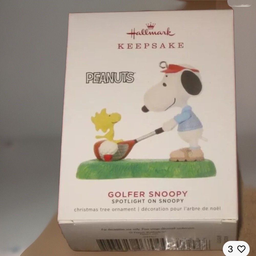 Hallmark Keepsake Snoopy Golfing Ornament  