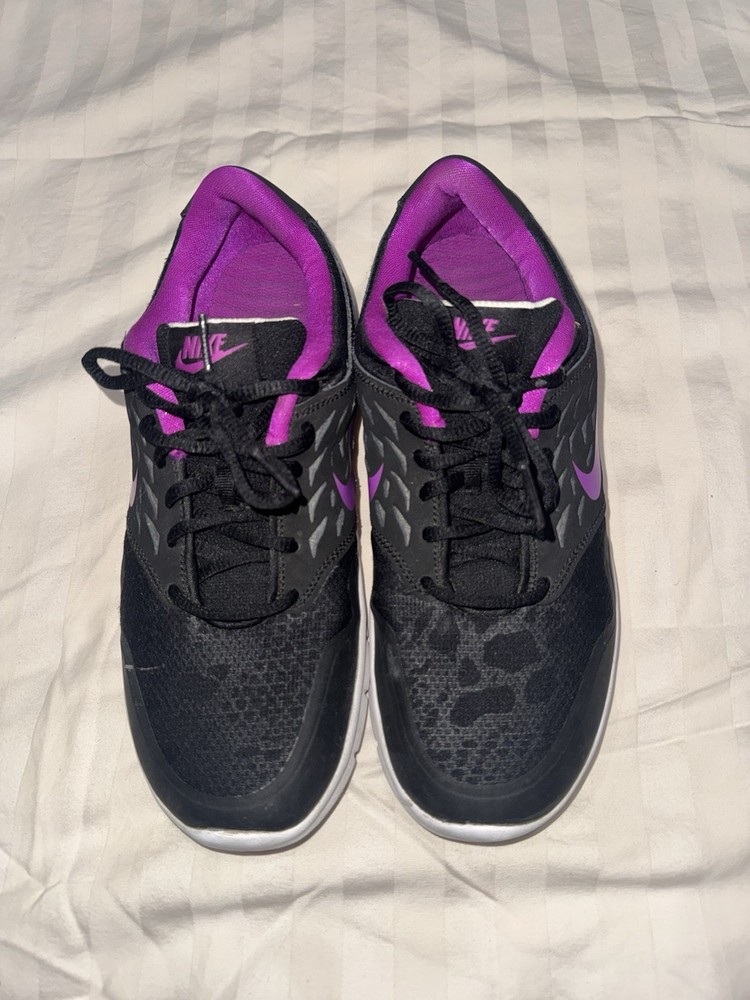 Women’s Size 10 Black/Purple Nike Running Shoes