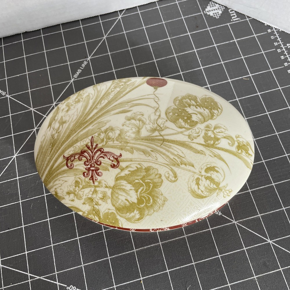 Creative Co-Op Terri Conrad Designs Decorative Oval Trinket Box