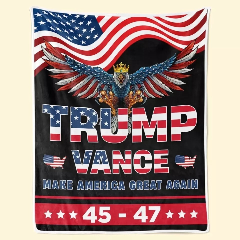 The Comeback America Deserves Trump Fleece Blanket