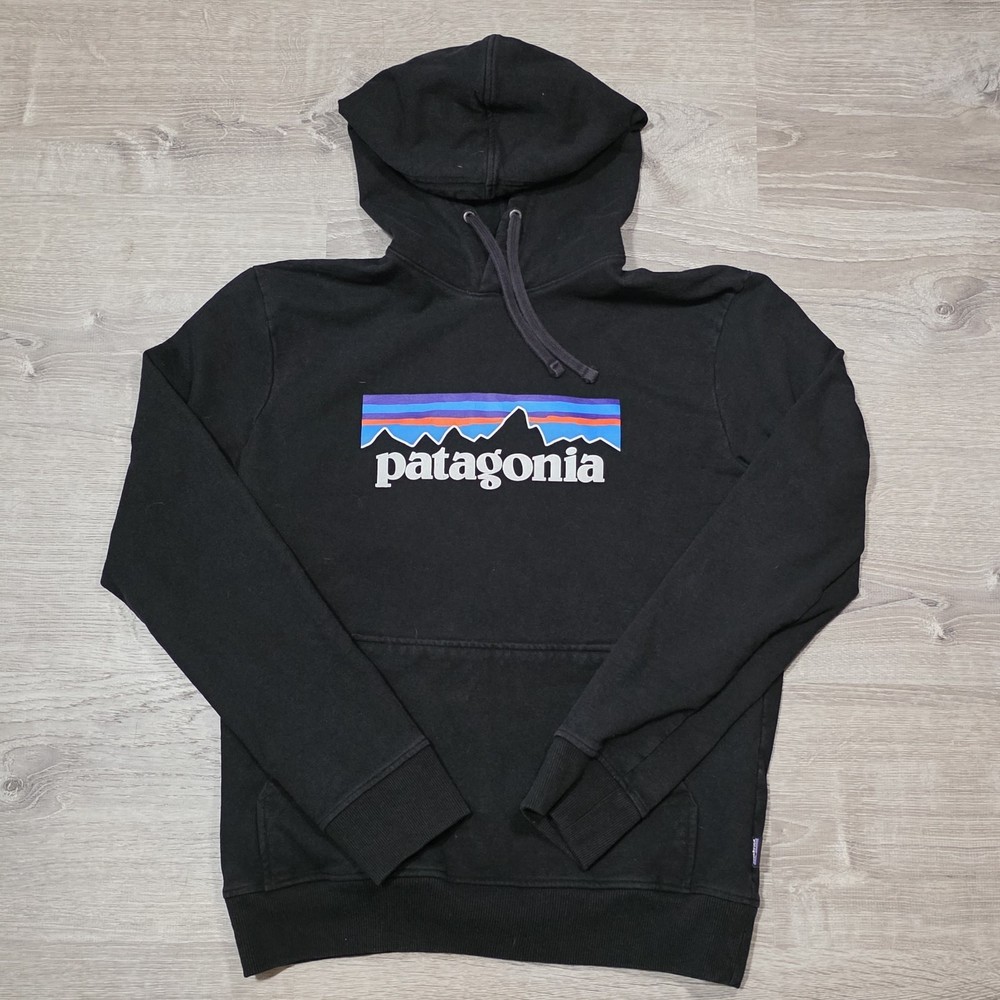 Patagonia Mens Small Black Washed Hoodie Pullover Soft Eco-Friendly Fleece