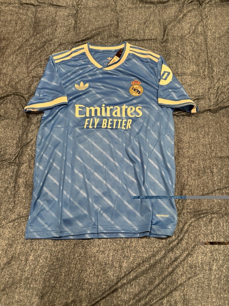 Real Madrid 2025/26 Third Jersey Size M Men’s