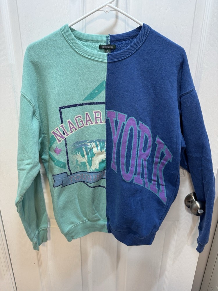 Wild Fable Niagara Falls New York Split Design Blue Fleece Sweatshirt Size XS