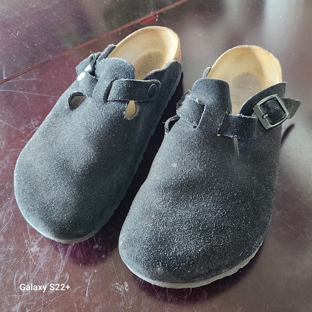 Birkenstock Black Suede Sandals, Buckle, Closed Toe, Excellent Condition, Size 6