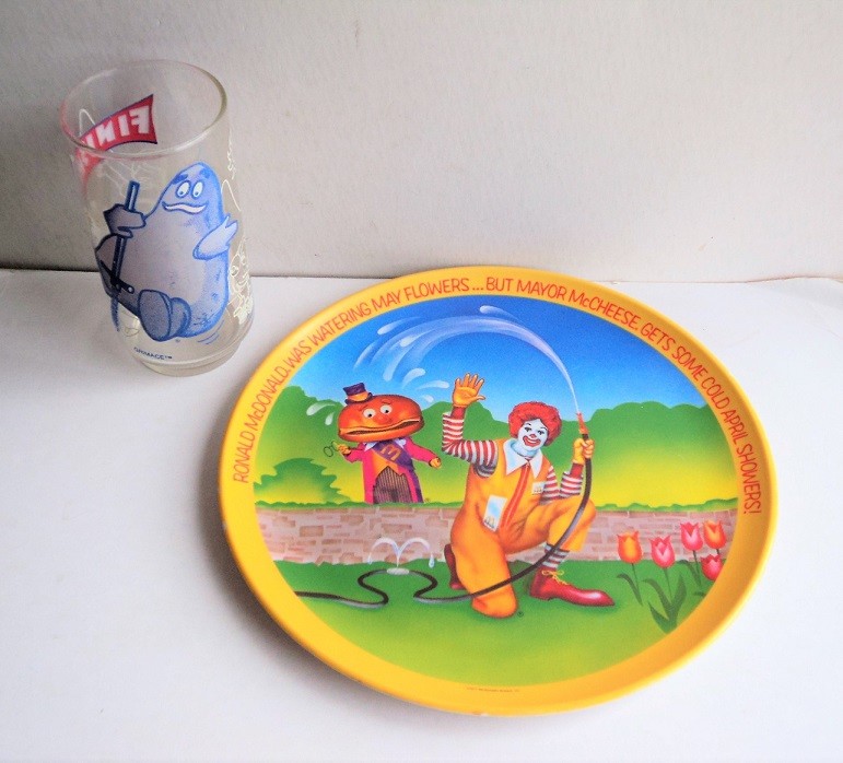 1977 Grimace Collector GLASS Ronald McDonald McCheese PLATE - FLASH SALE-image