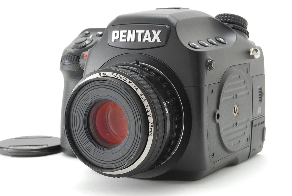 READ Pentax 645D 40.0MP Digital SLR Camera + FA 75mm f2.8 Lens from JAPAN