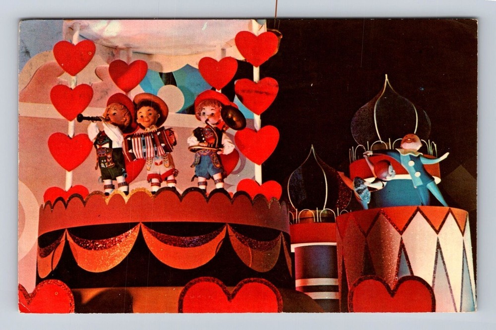 Vintage 1974 Disney World Orlando FL Small World Postcard