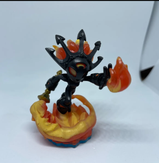 Skylanders Swap Force - SMOLDERDASH - FIRE ELEMENT