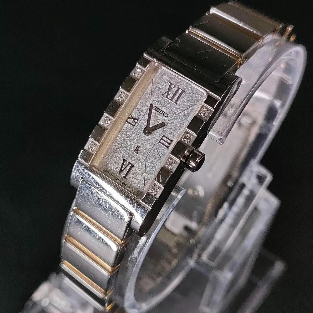 SEIKO LUKIA 1F20 Silver Diamond Bezel Ladies Quartz Watch Excellent