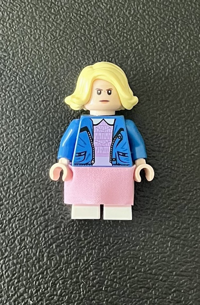 LEGO Stranger Things “Eleven”, From Set 75810 The Upside Down House! Waffle Incl