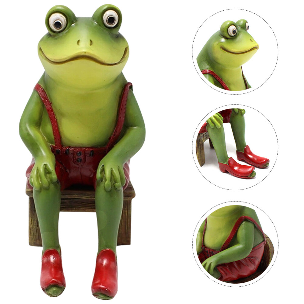 Garden Frog Statue Cute Crazy Outdoor Table Ornament Office