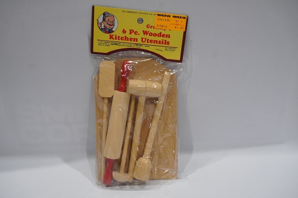 Vintage Wooden 6 Piece Children's  Kitchen Utensil Set Granny's BRAND NEW d4