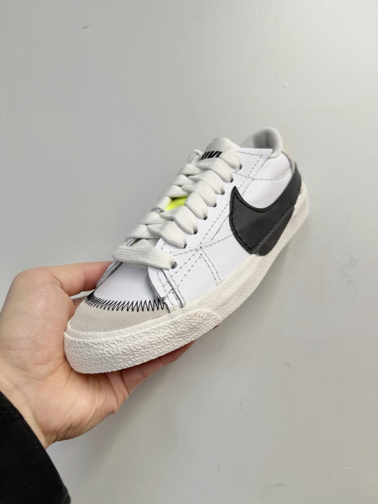 Nike Blazer Low ‘77 Jumbo White Black Sail DQ1470-101 Women’s Size 8