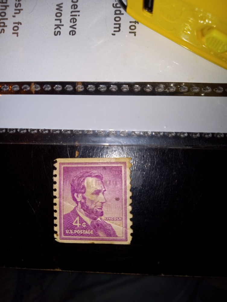 Rare~ Abraham Lincoln 4 cent stamp purple very rare, Gem!