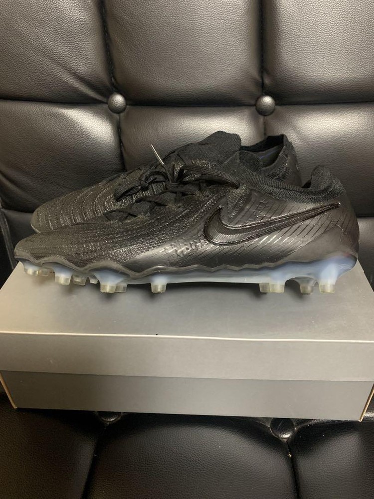 Nike Phantom Gx 2 AG-Pro US 9 Elite Soccer Cleats