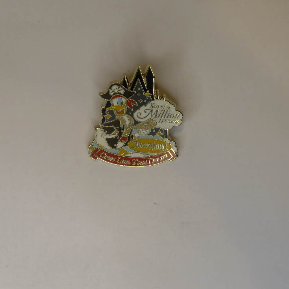 Disney WDTC Donald Duck Pirate Gift Pin Walt Disney Travel Company