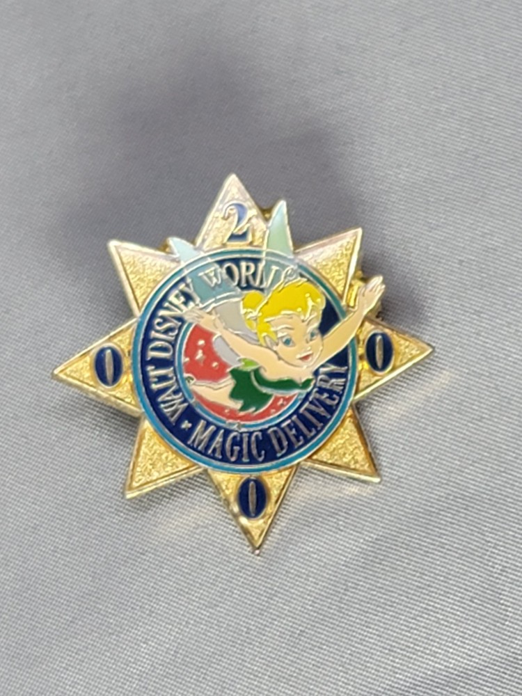 Disney Tinkerbell Magic Delivery 2000 Walt World Compass Rose Pin VGC