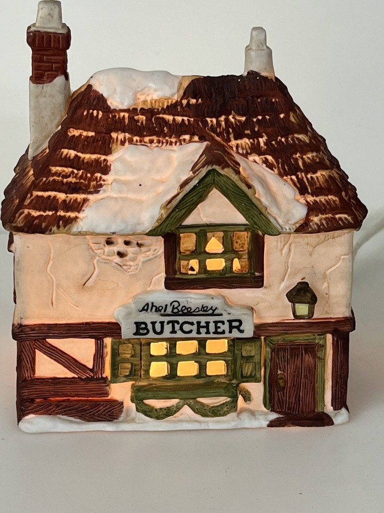 Dept 56 Dickens Village Heritage Beesley Butcher Shop #65536 Collectible