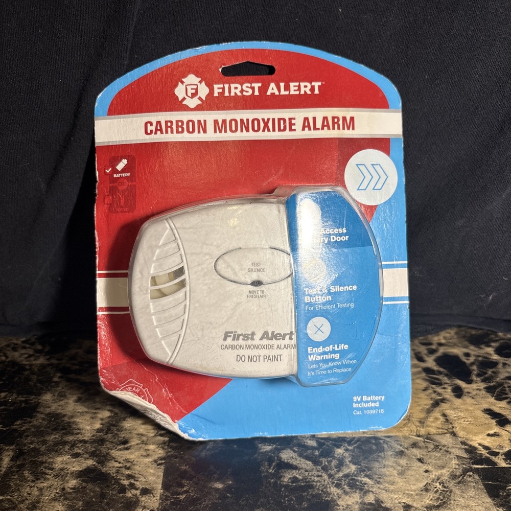 First Alert Basic Battery Operated Carbon Monoxide Alarm Brand New Sealed