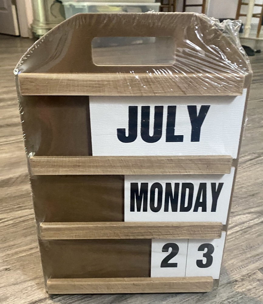 Farmhouse Wooden Wall Calendar with Interchangeable Pieces for Kitchen Decor