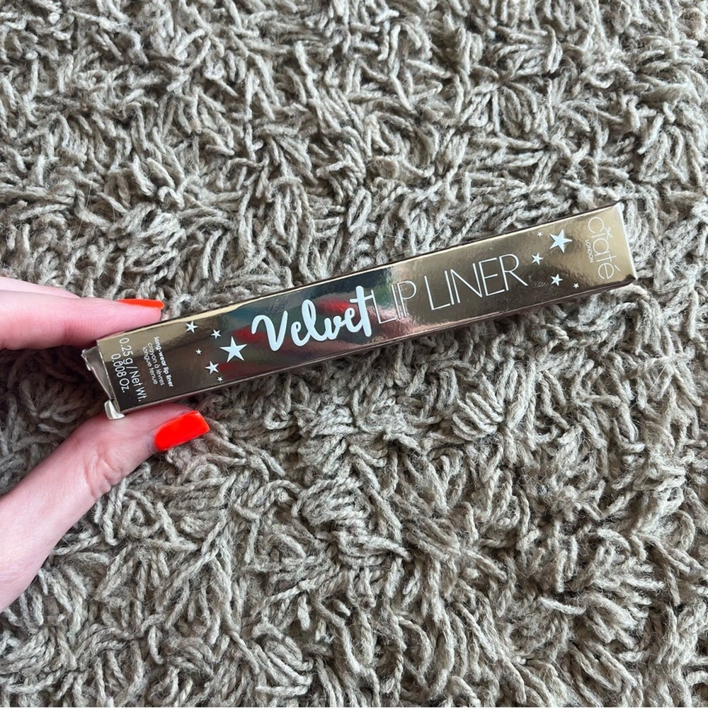NWT Ciate London Velvet Lip Liner - Soft & Creamy Longwear