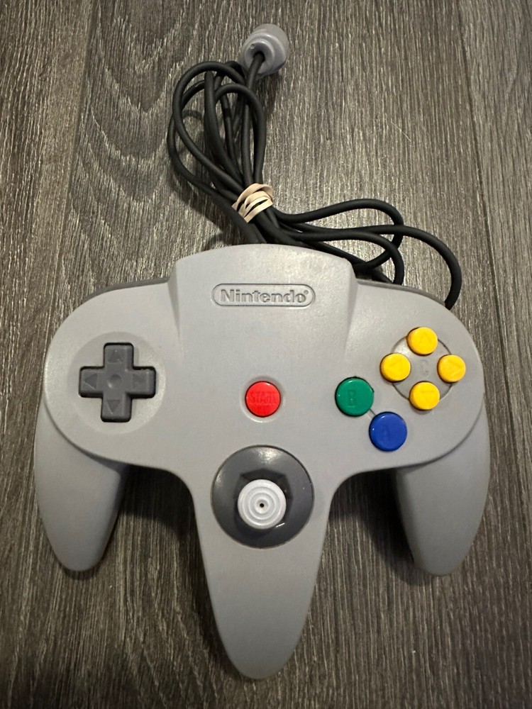 Nintendo 64 N64 OEM Authentic Video Game Remote Controller Gray  NUS-005