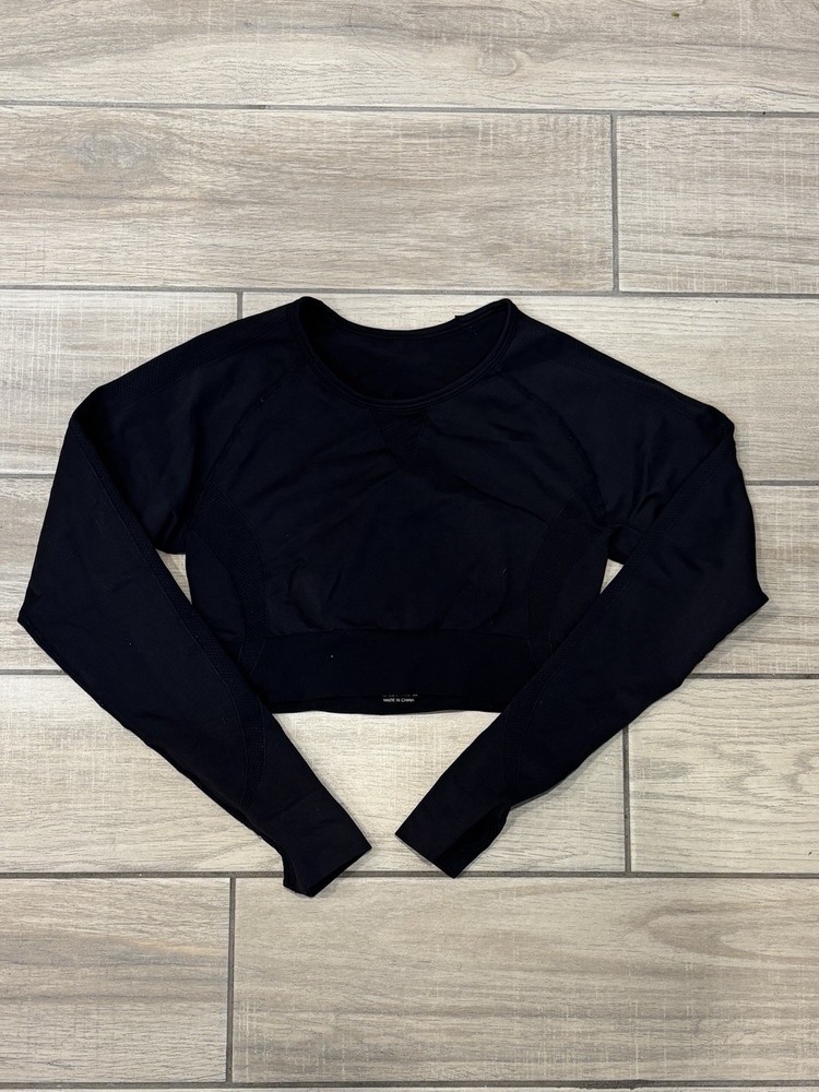 Long Sleeve Workout Crop Top for Women Gym Compression Shirts Thumb Hole Seam...