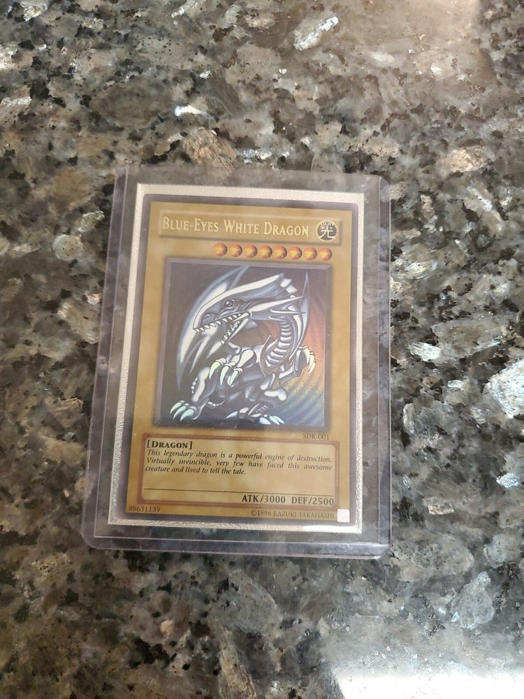 Blue-Eyes White Dragon SDK-001 Kaiba Starter Deck Unlimited Edition
