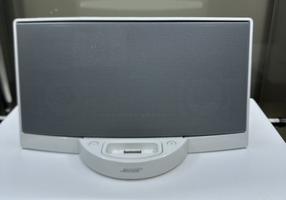 Bose SoundDock White iPod iPhone Speaker Digital Music System Untested  