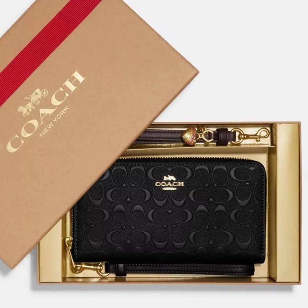 NWT Coach Signature Leather Zip Around Boxed Wallet