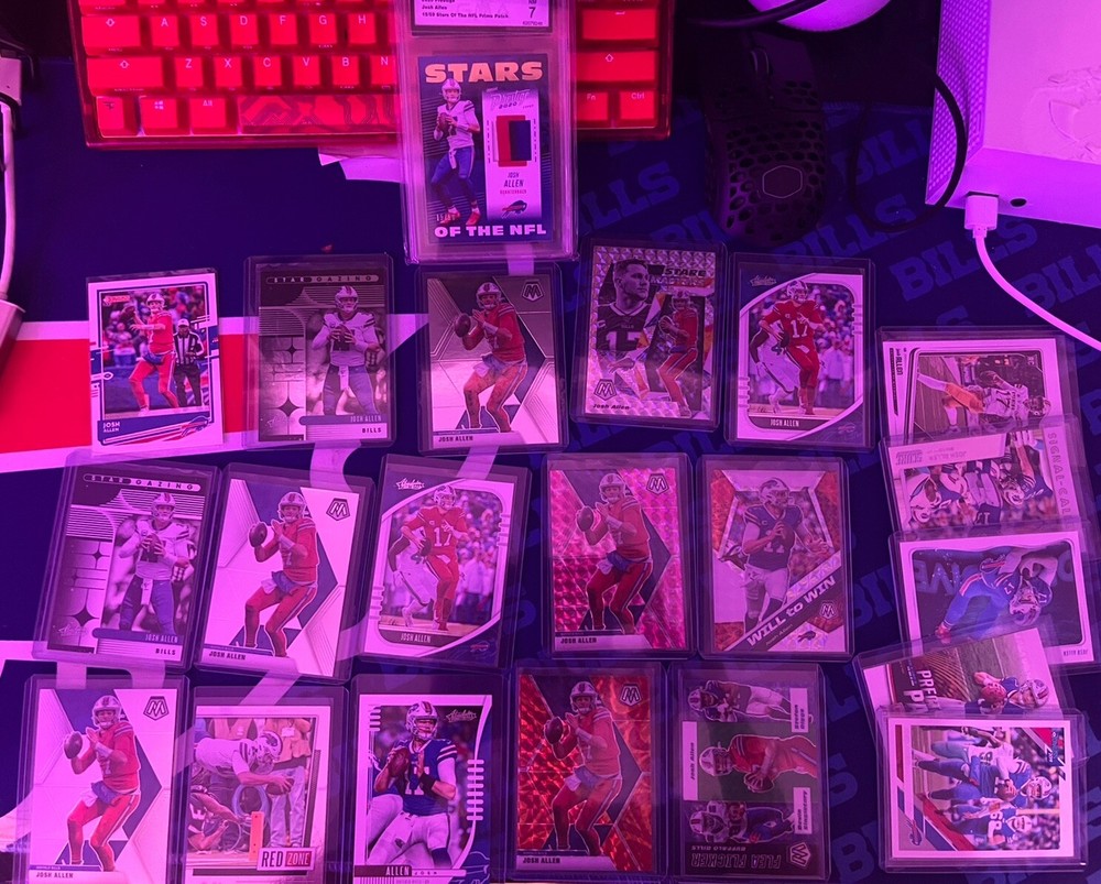 !!JOSH ALLEN 20 CARD LOT OF PANINI MOSAIC PRIZM OPTIC BUFFALO BILLS INVESTMENTS!