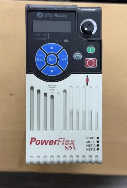 100% Brand new original  Allen-Bradley 25B-D4P0N114 PowerFlex 40 Inverter Drive