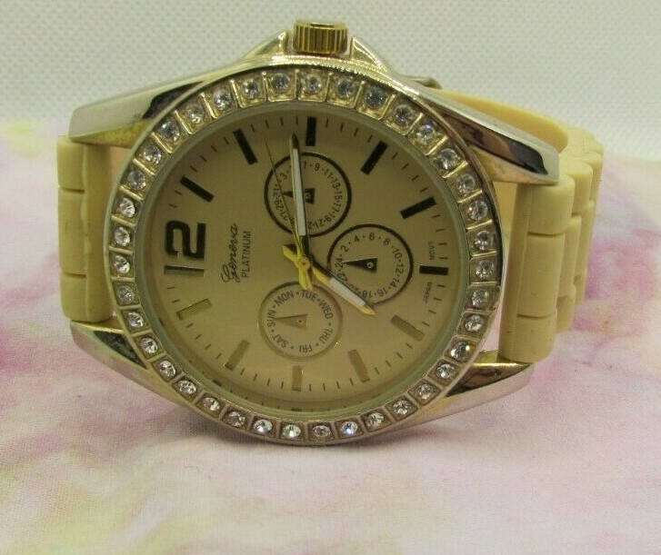 GENEVA PLATINUM Women's CREME Resin Band Crystal Watch New Battery Luxurious