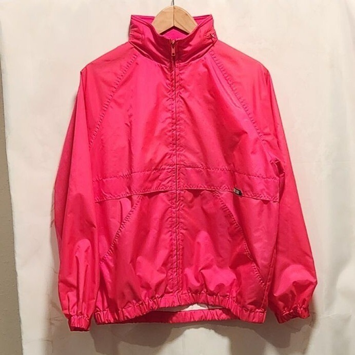 Pacific Trail Vintage Size Large Neon Pink Windbreaker Lined With Hood Elastic