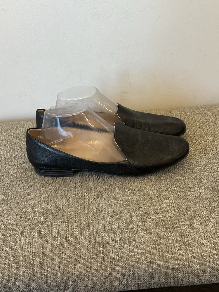 Naturalizer Women’s Black Leather Slip On Flats Size 10