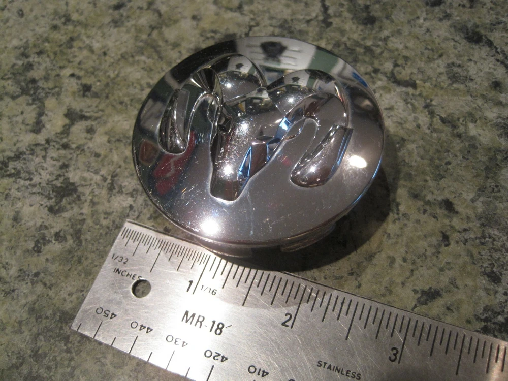 2 Dodge Center Caps Hubcaps Dakota 1500 Durango Caliber RAM 52110398aa Wheel