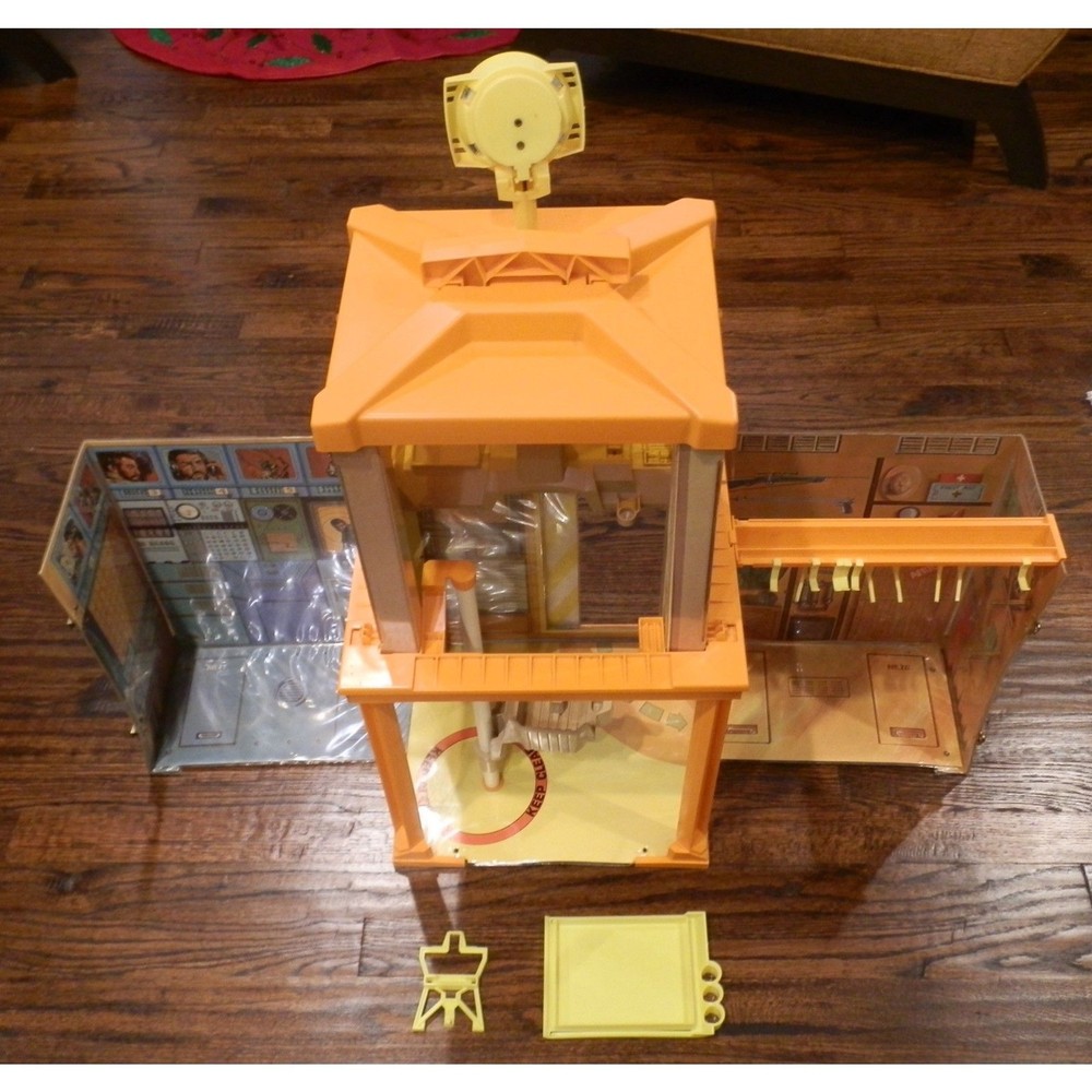 Vintage Hasbro 70s GI Joe Team Adventure Headquarters Playset READ