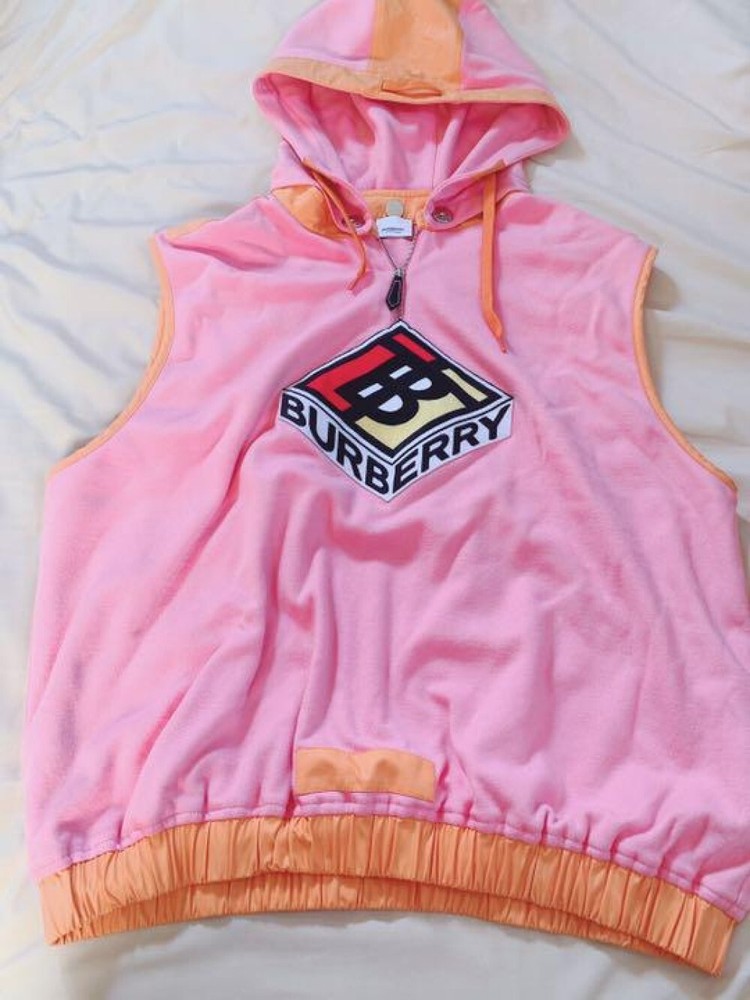 Burberry Sleeveless hoodie Men's Fashion from Japan