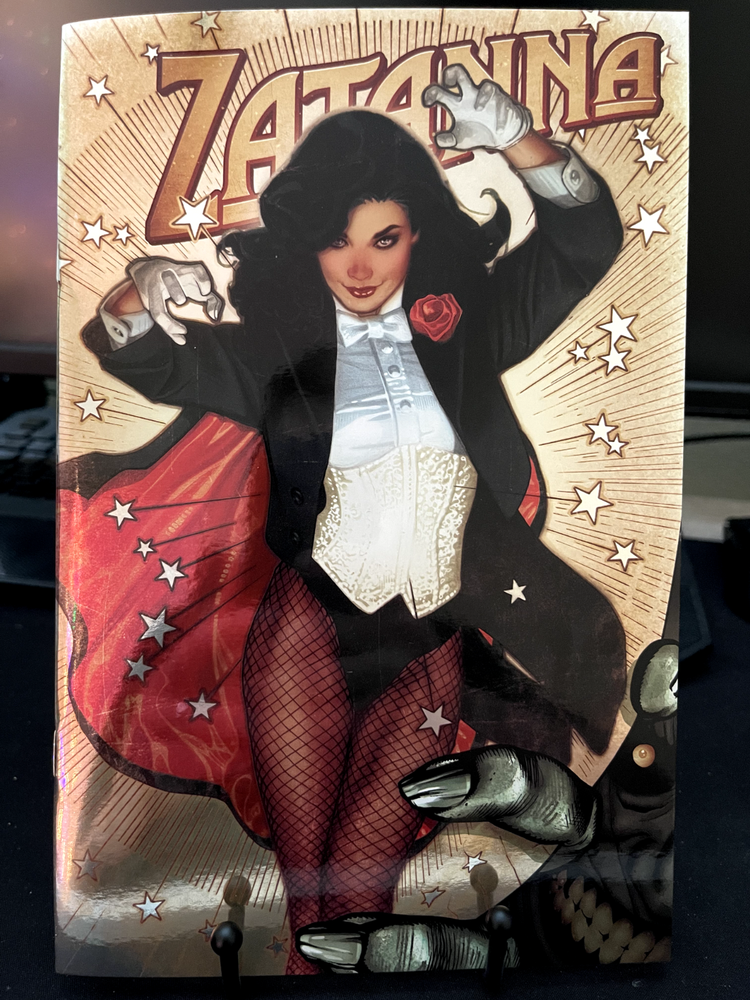 Zatanna #11 - Adam Hughes Mexican Foil Variant - Ltd 1000