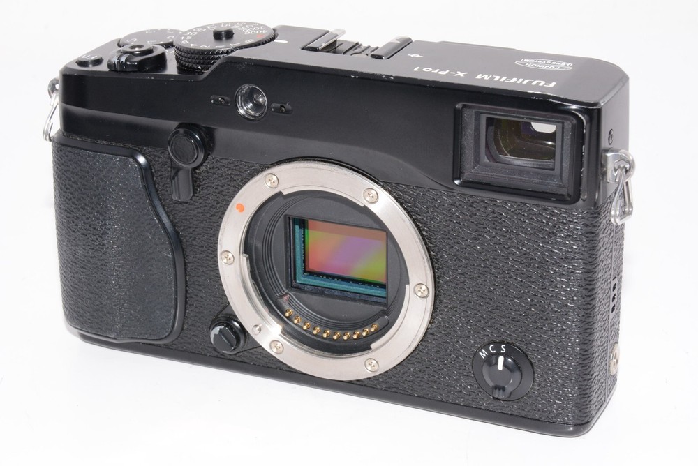 Fujifilm X-Pro1 Mirrorless Camera Body Exc+3 Condition Japan Import u5669