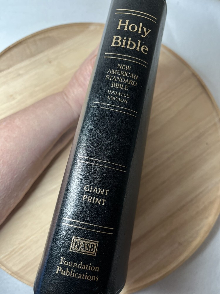 Holy Bible King James Thomas Nelson Giant Print Leather maps gilded reference ed