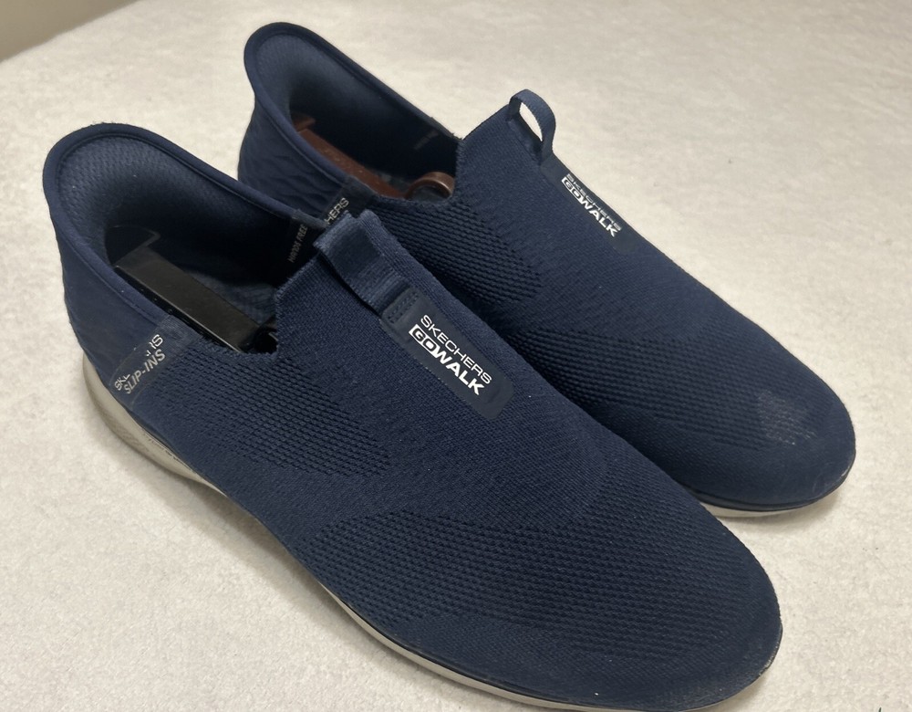 Skechers Go Walk Walking Shoes Men's Size 12 Wide Blue Knit ArchFit Slip-ins