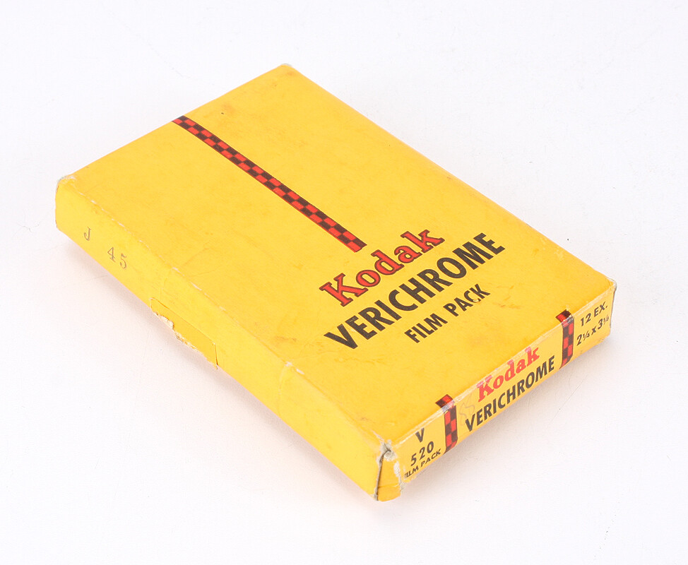 KODAK 2-1/4 X 3-1/4 VERICHROME FILM PACK, JAN 1949 SOLD FOR DISPLAY/210462