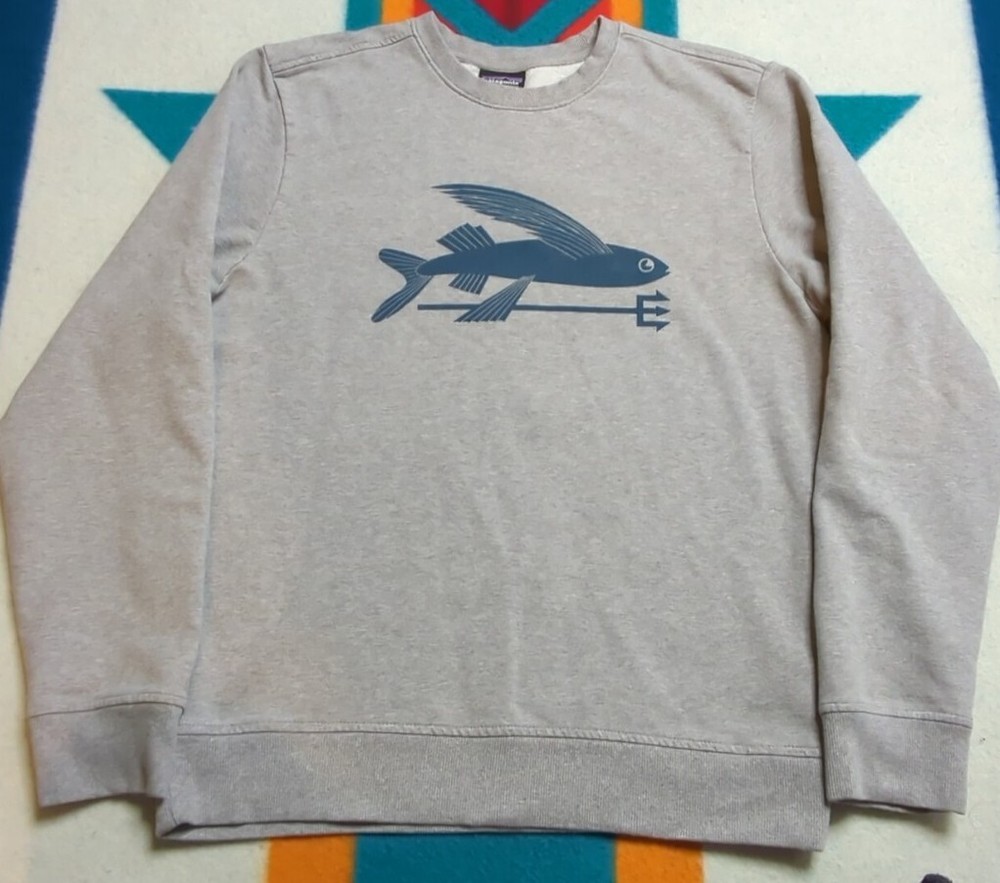 Patagonia Organic Cotton Crewneck Sweatshirt for Hiking Outdoor Activities Size Small